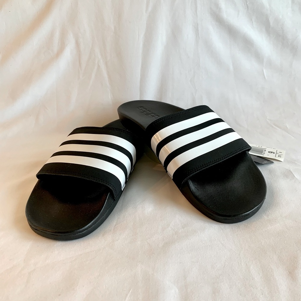 Adidas slides - Men’s size 9